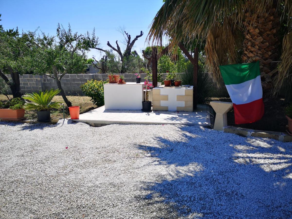 B&B Angolo Magico Parabita Eksteriør billede